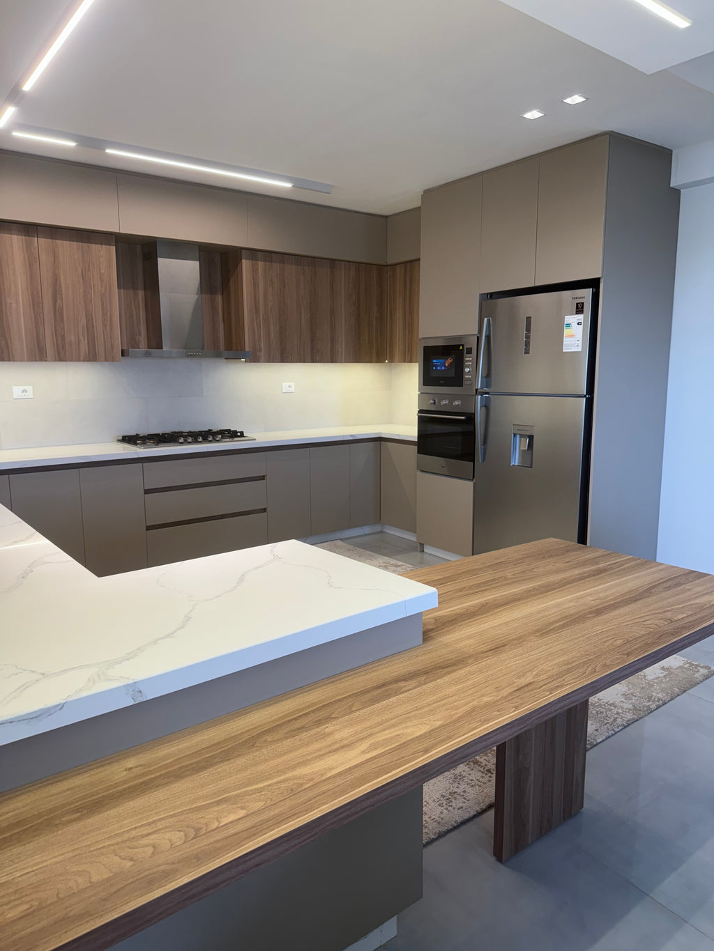 The Modern Wood Kitchen Concept