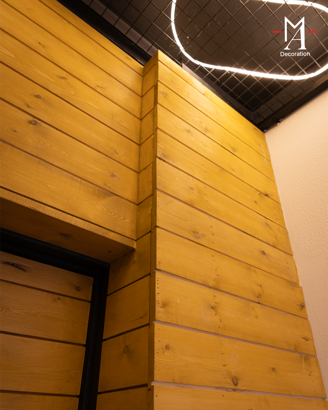 Warm Wood Dining Concept Design