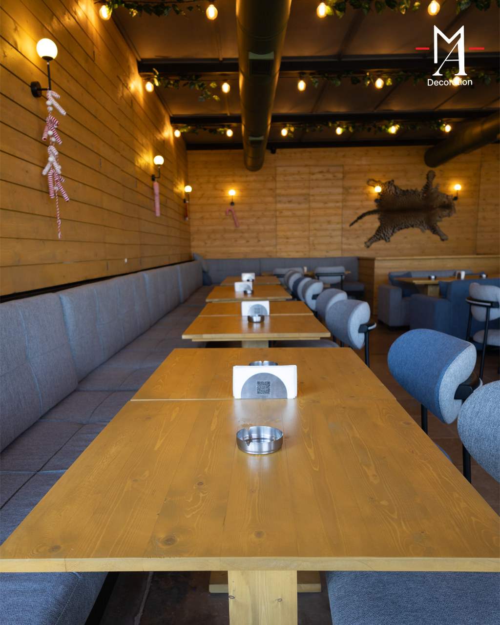 Warm Wood Dining Concept Design