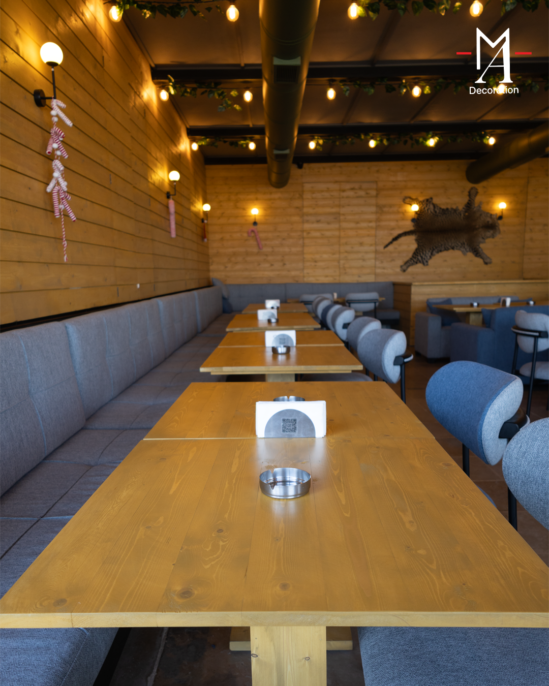 Warm Wood Dining Concept Design