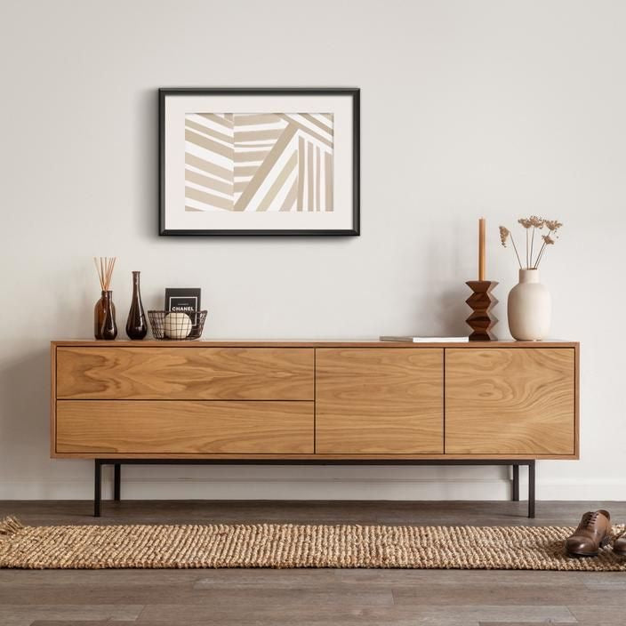 Living Room 09