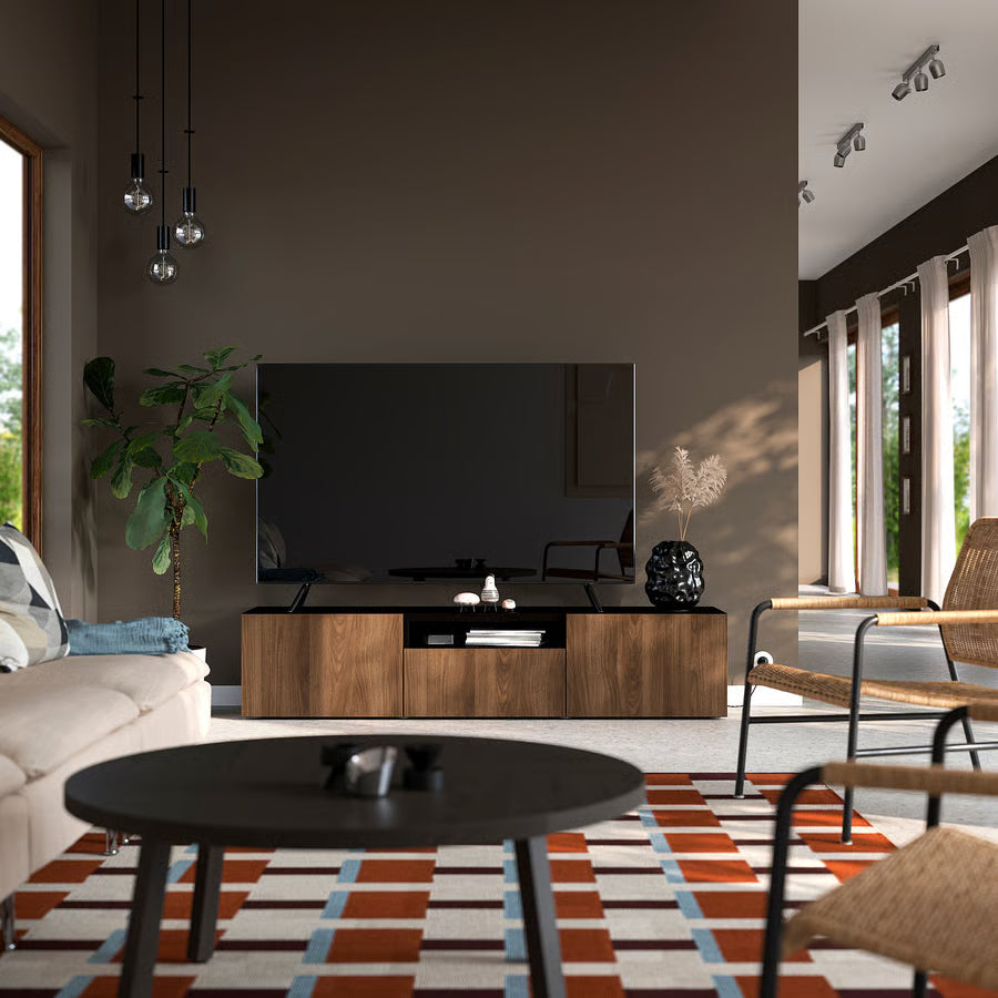 Living Room 01
